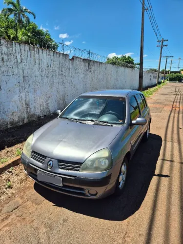 Renault Clio Authentique 1.0/1.0 Hi-power 16V 3P 2006