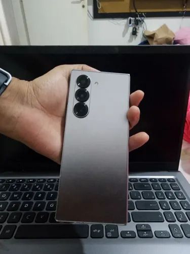 Fold 6 512g