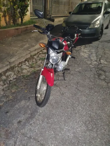 HONDA CG 150 NOVA COM ACESSÓRIOS 