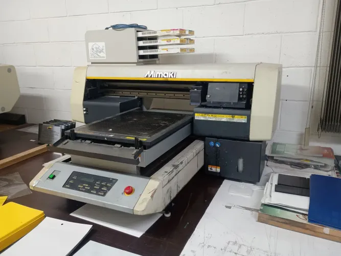 Máquinas de impressão UV digital - mimaki / apex