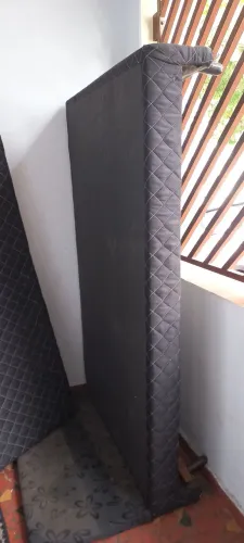 Cama solteiro americano