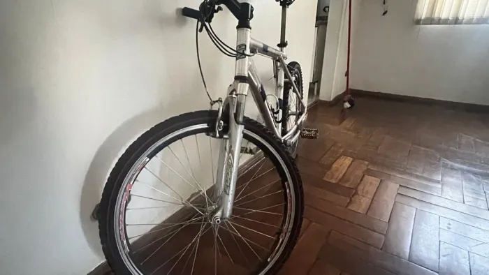 Bicicleta Mountain Bike