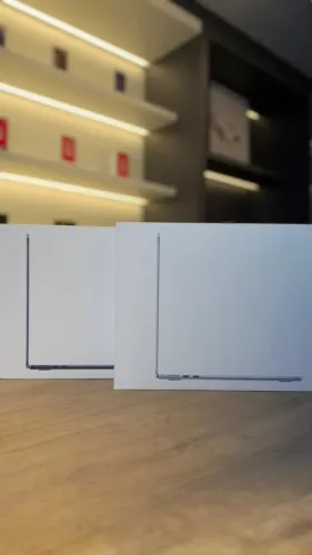 MacBook Air M5 2026 16GB RAM 512GB 13? - Loja física