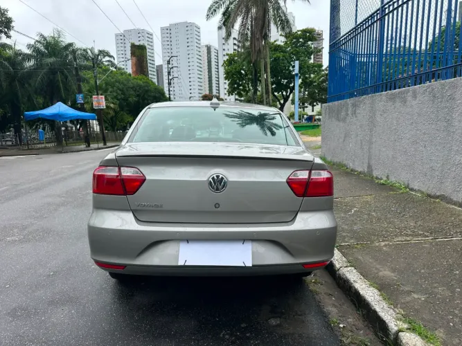 Volkswagen Voyage Trendline 1.0 T.flex 8V 4P 2015