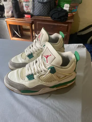 Jordan 4 Pine Green ORIGINAL 