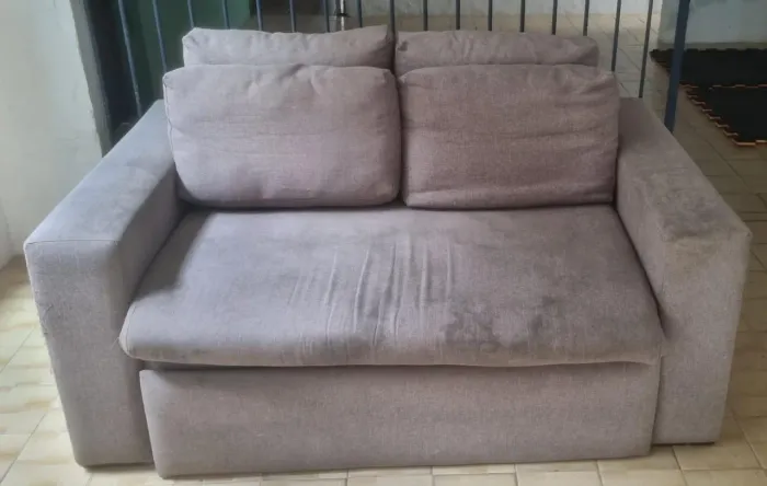 Vende-se sofá cama