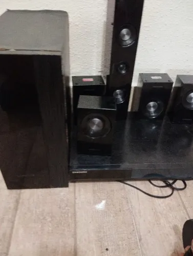 Vendo home theater usado parado para quem quiser consertar
