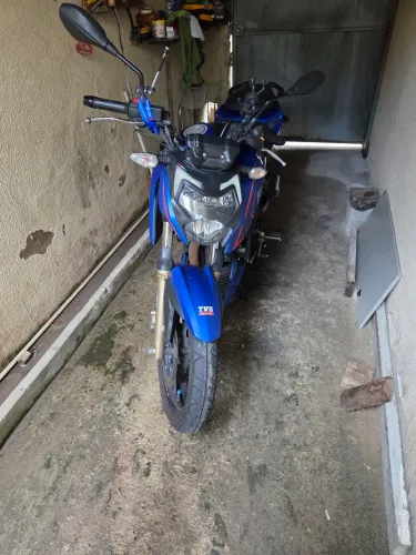 Apache RTR 200