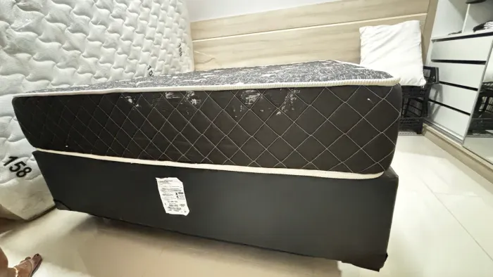 Cama box