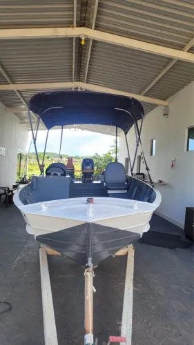 Vendo Barco tipo lancha