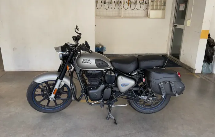 CLASSIC 350 SUPER NOVA