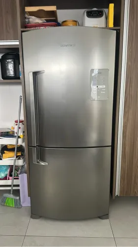 Geladeira Brastemp Frost Free Inverse 573 litros cor Inox com Smart Bar - BRE80AK