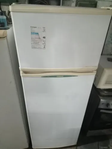 Geladeira Consul Duplex 360L - Degelo Seco, Espaçosa e Conservada!