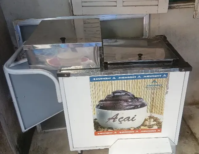 Carrinho de açaí 