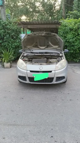Renault Sandero Authentique Hi-flex 1.0 16V 5P 2012