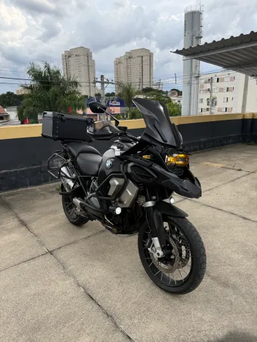 BMW GS 1250 Adv. Triple Black