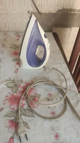 Vendo Ferro de passar roupa a vapor da marca PHILIPS 