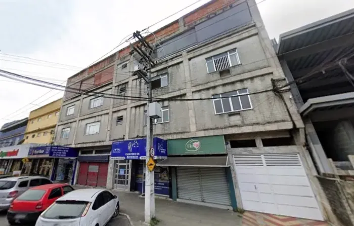 Apartamento em Fragoso para aluguel