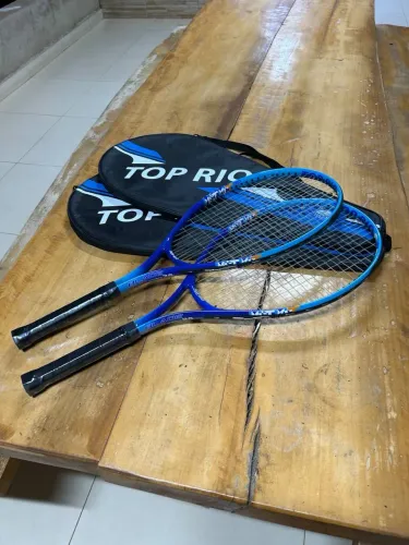 Par Raquetes de Tênis