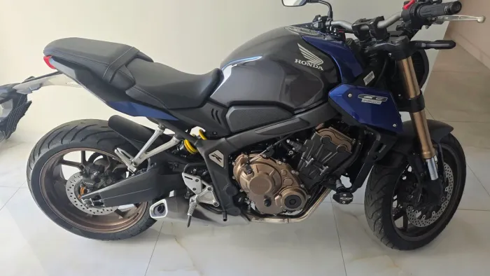 OPORTUNIDADE - MOTO ZERO - CB 650R - 2022