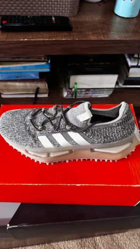 Tênis adidas nmd S1 original 