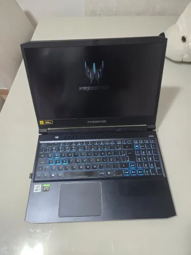 Acer Predator i7 10gen, 16gb ram, ssd 1tb, rtx 2070, 144hz full rgb NOVISSIMO