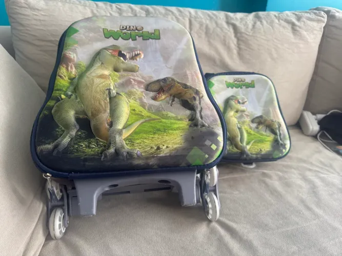 Kit Mochila + lancheira escolar infantil Dinossauro 
