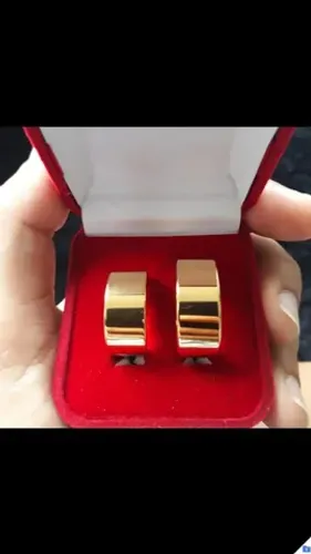 PAR DE ALIANÇA BANHADA A OURO 18K 