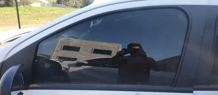Vidro Porta Dianteira Esquerda Fiat Grand Siena 1.4 2016 2017 2018 2019 2020 2021 *26