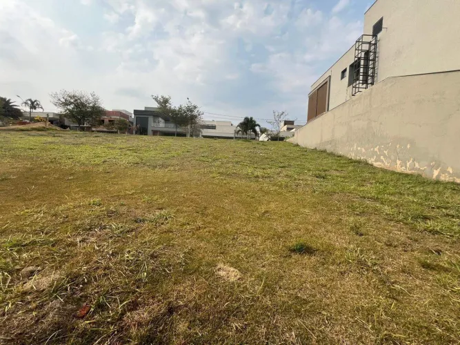 Terreno em Condomínio à venda, Alphaville Piracicaba - Piracicaba/SP