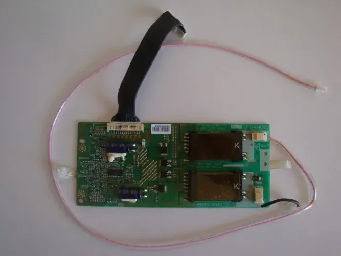 TV Philips 32PFL3403/78 - placa