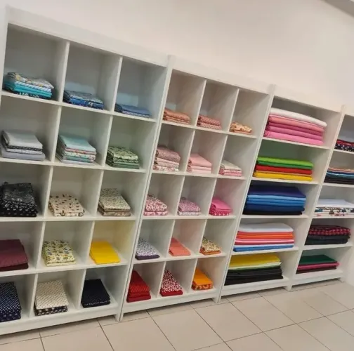 Colmeia expositora MDF 