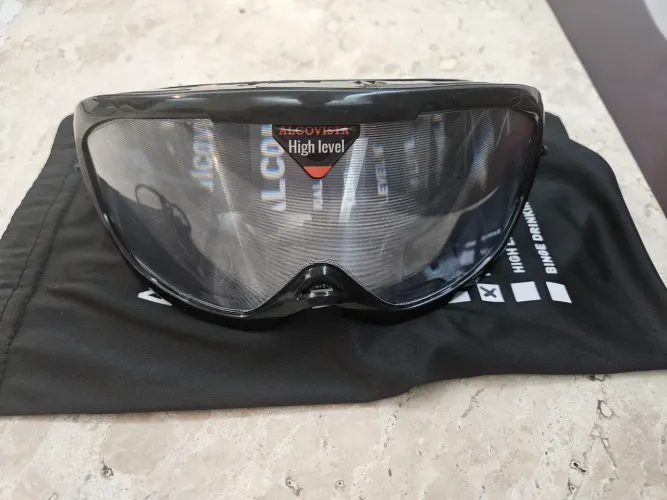 Oculos simulador de embriaguez 