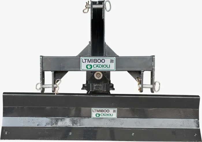 Lamina traseira para trator