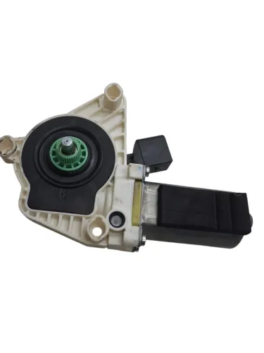 Motor Máquina Vidro Dianteiro Direita Mercedes Cla200 2015