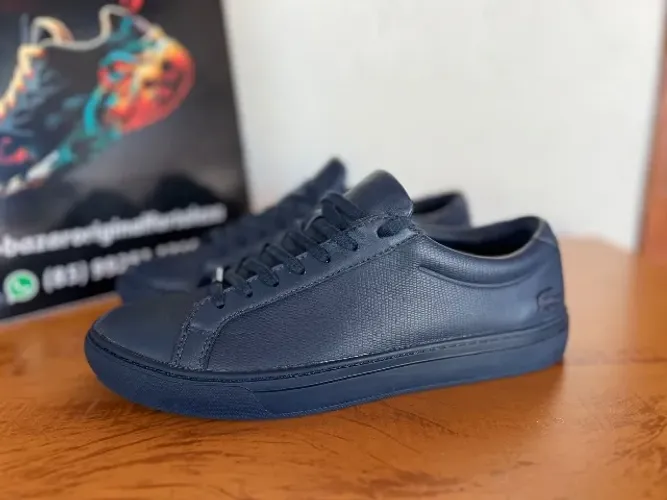 Lacoste tenis casual em couro TAM  41 original usado 