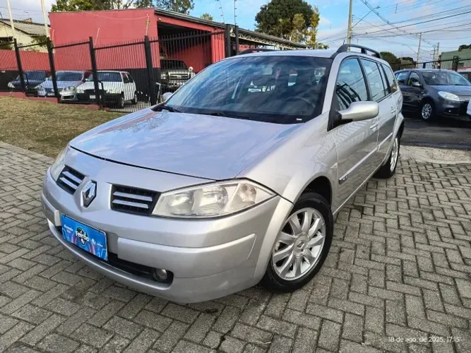 Renault Megane Grand Tour Dynam. Hi-flex 1.6 16V 2011