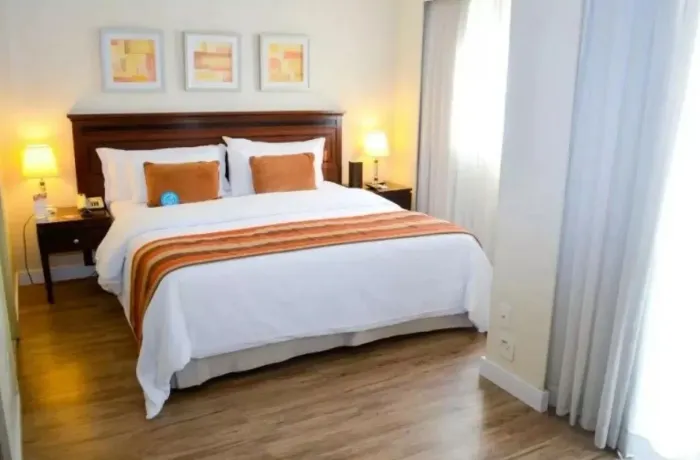 Flat Clarion Faria Lima para locação com 54m² contendo 1 dormitório e 1 vaga de garagem.