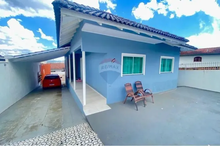 Casa à Venda no Bairro Gethal