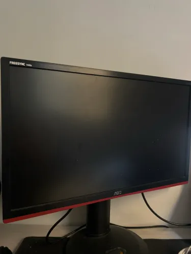 Monitor AOC 144hz 1ms 24?