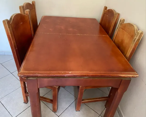 Mesa madeira maciça - OPORTUNIDADE - VENDA RÁPIDA