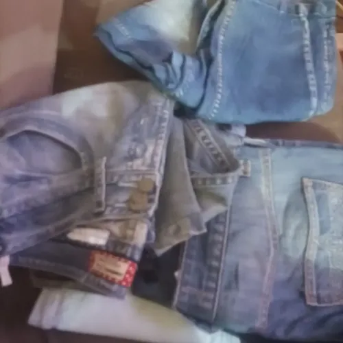 Jeans em ótimo estado - vários modelos