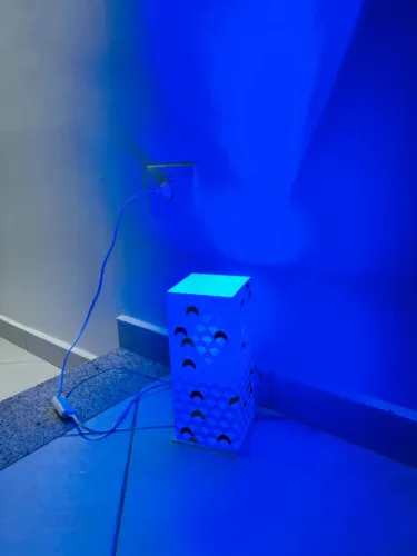 Luminária colorida por R$ 30,00