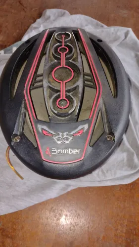 Alto-Falante Bomber troco por drone