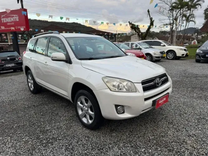 Toyota RAV4 2.4 4X2 16V 170cv Aut. 2011