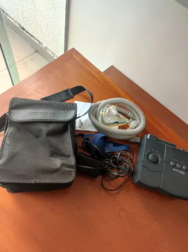 CEPAP Philips c/ Humidifcador Semi Novo.