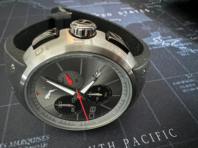 Relógio Puma Chronograph Masculino, novo sem uso !!