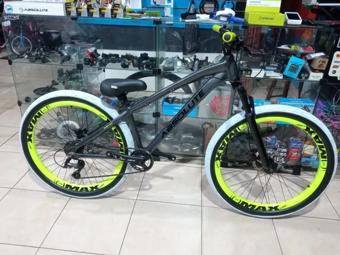 Bicicleta Absolute Brutus aro 26 - Nova Freio hidráulico Shimano 7v