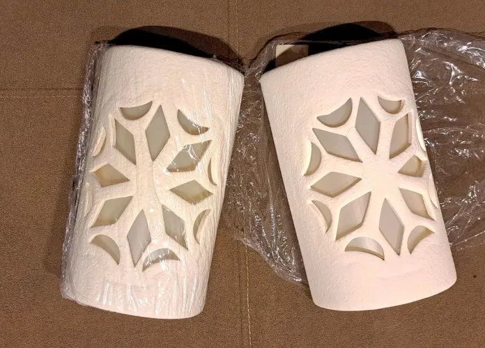 2 Luminárias de Parede Externa em Cerâmica