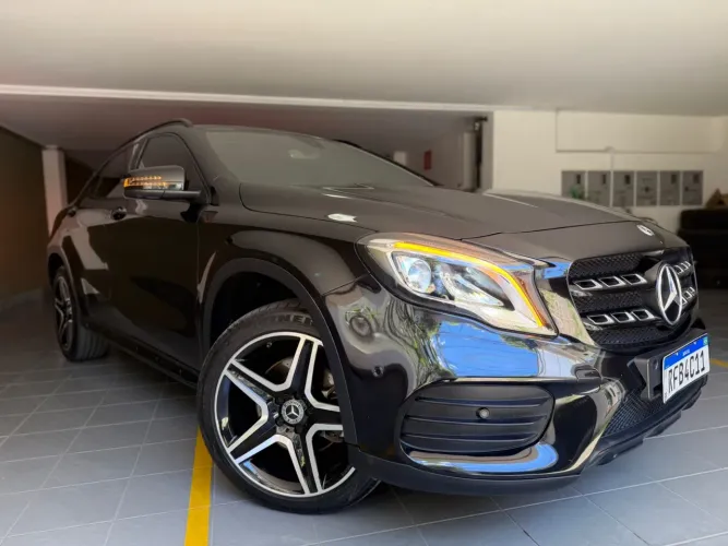 Mercedes-Benz GLA 250 Sport 2.0 TB 16V 4X2 211cv Aut. 2020